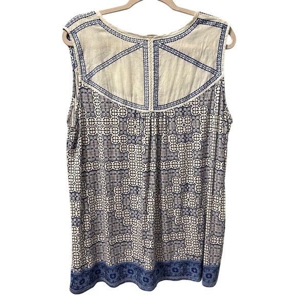 Eliane Rose Blue & Multi Geometric Sleeveless top  1X blouse - Picture 11 of 12